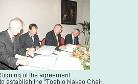 Signing of the agreement to establish the Toshio Nakao Chair